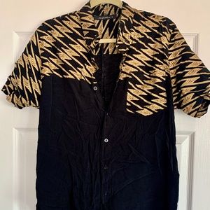 MANAOLA S Gold Aloha Shirt